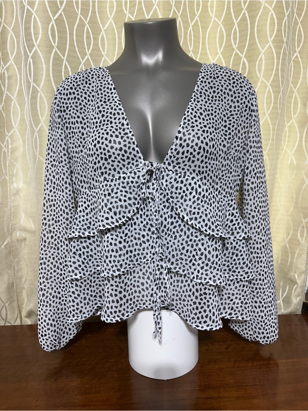 George Black & White Printed Ruffle Tie-Front Blouse